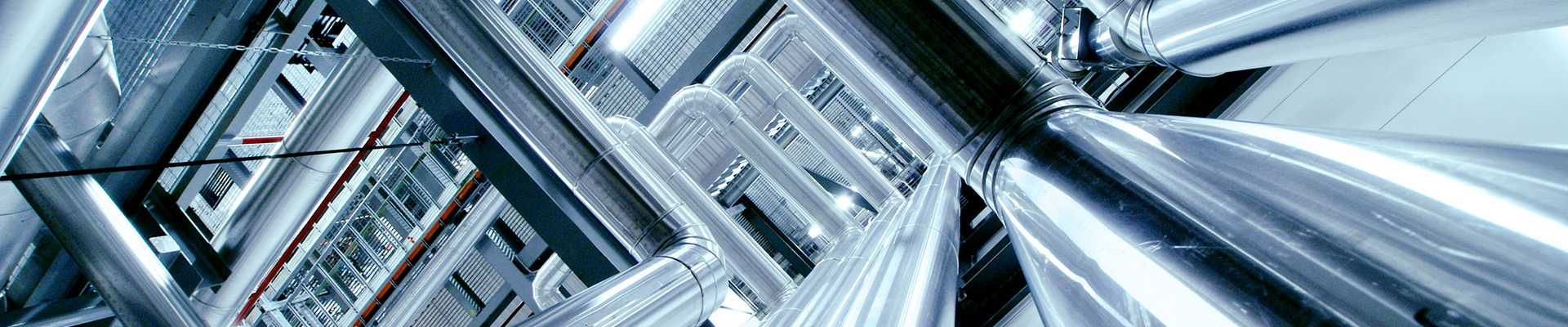 35501013 - industrial zone, steel pipelines, valves and ladders